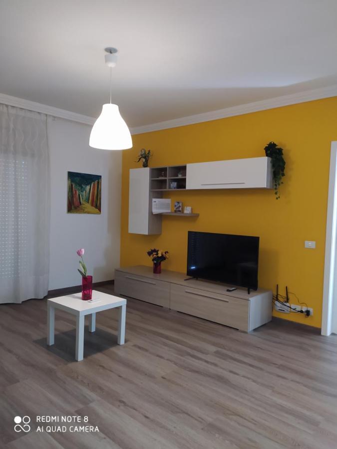 Casa Cristina Lejlighed Comiso Eksteriør billede