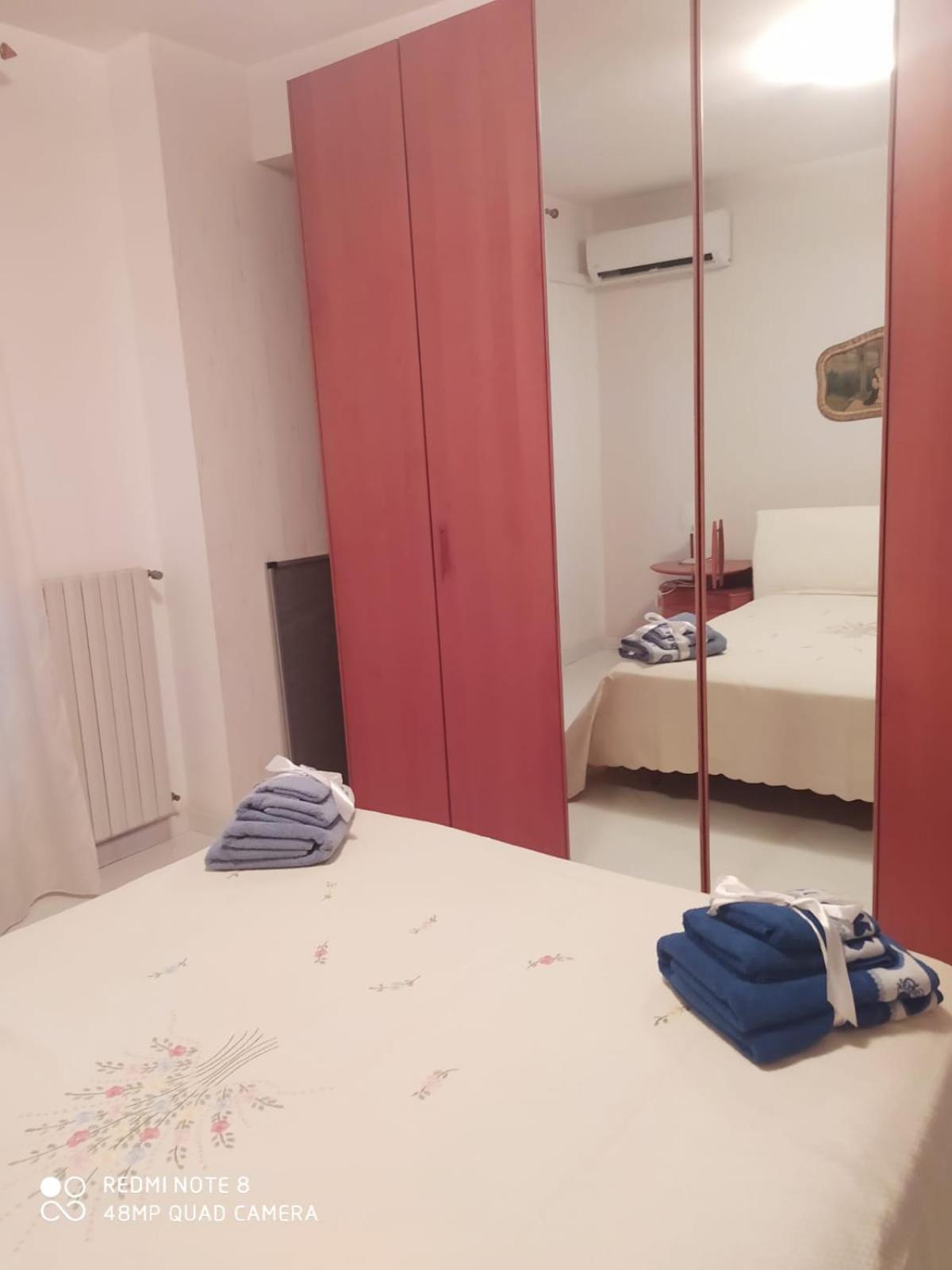 Casa Cristina Lejlighed Comiso Værelse billede